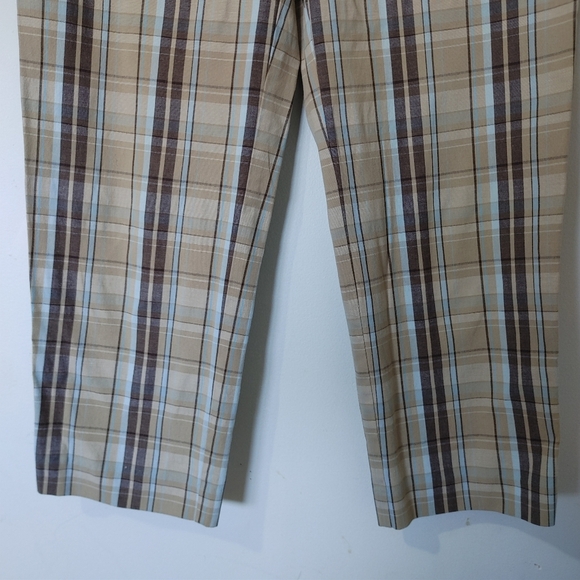 Madison & Max Brown Plaid Capri Crop Pants - Picture 4 of 7